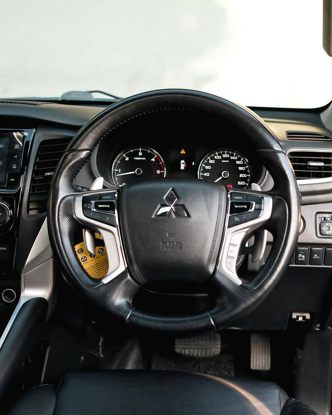 2019 Mitsubishi Pajero Sport Dakar AT 4x2 2019 Mitsubishi Pajero Sport Dakar AT 4x2