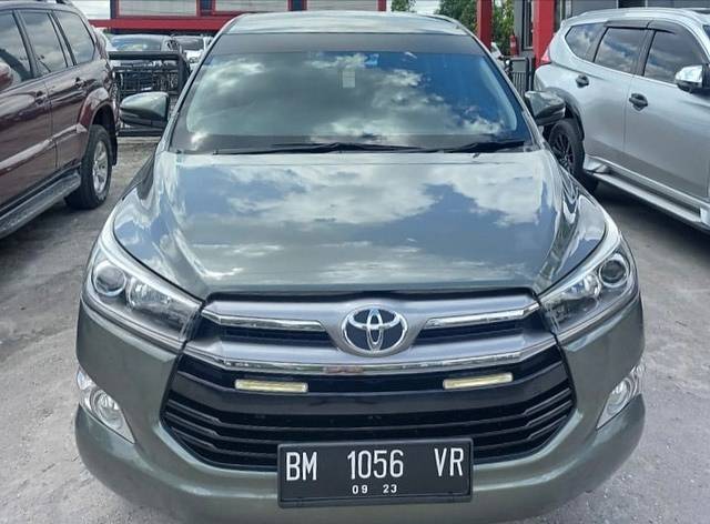 Second Hand 2018 Toyota Kijang Innova 2.0 V MT Second Hand 2018 Toyota Kijang Innova 2.0 V MT