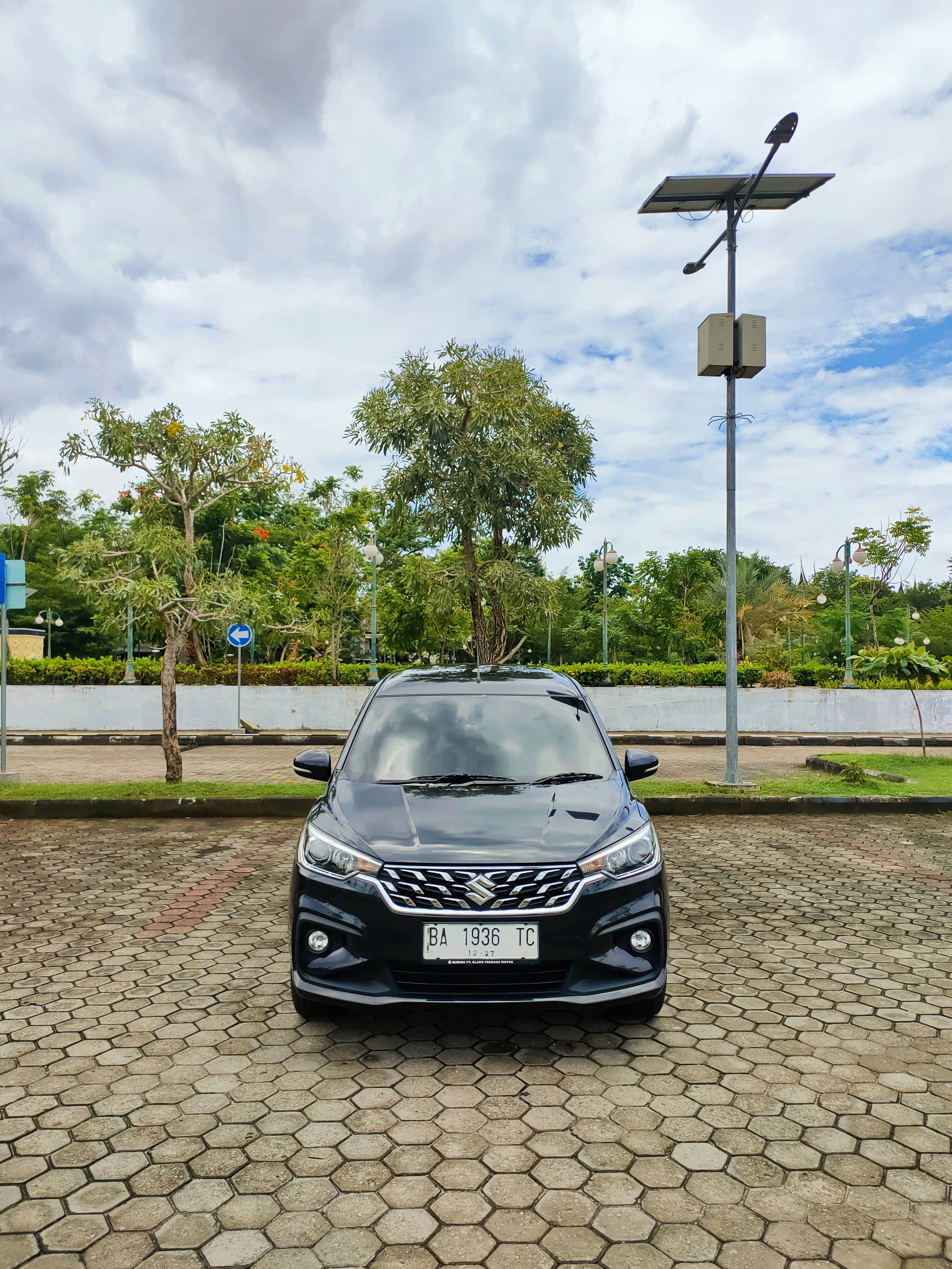 Second Hand 2022 Suzuki Ertiga GX AT Second Hand 2022 Suzuki Ertiga GX AT