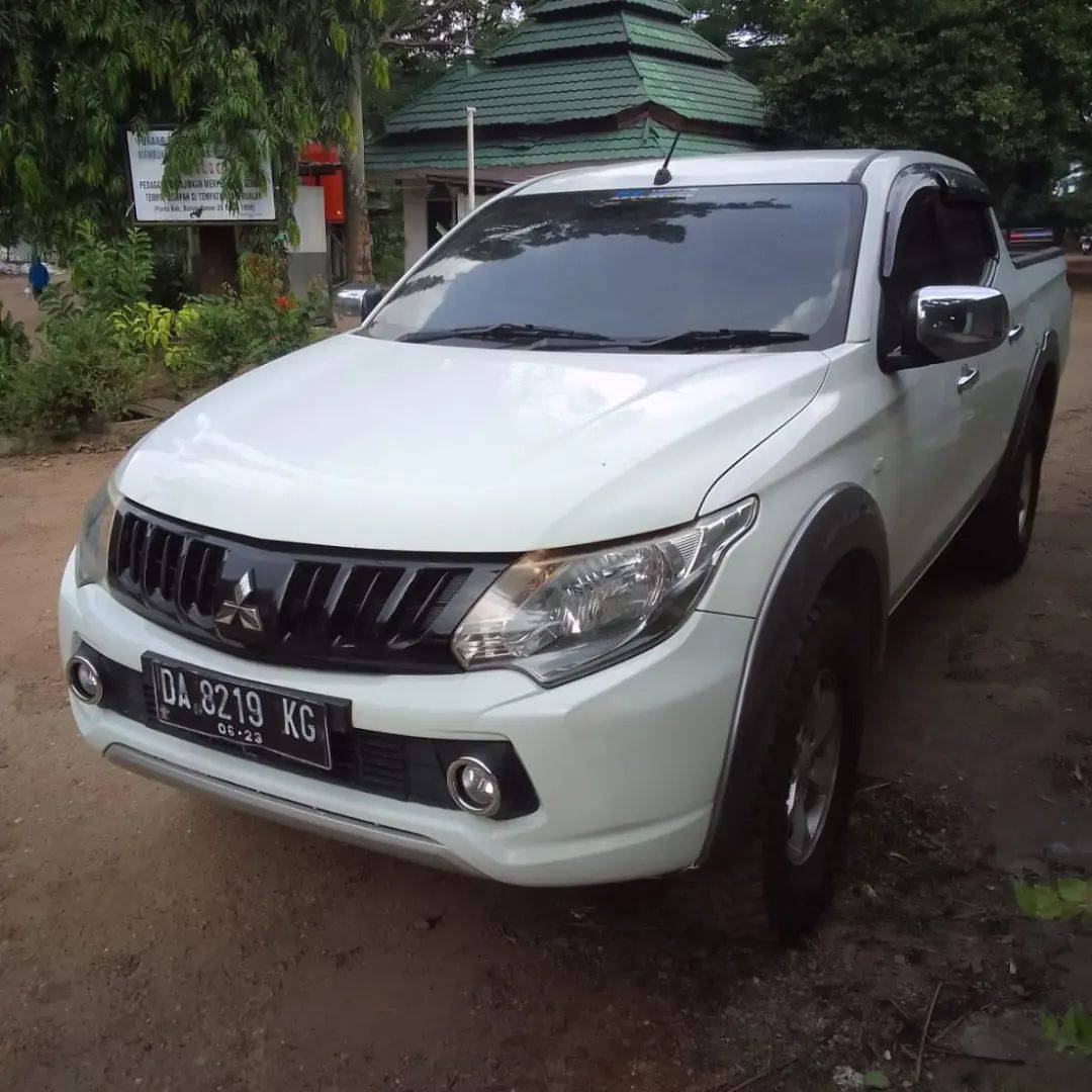 Second Hand 2018 Mitsubishi Strada Triton DOUBLE CABIN GLS 2.5 PU Second Hand 2018 Mitsubishi Strada Triton DOUBLE CABIN GLS 2.5 PU