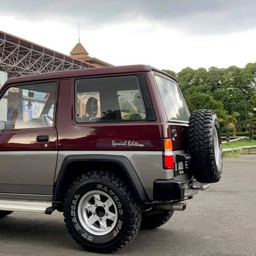 2001 Daihatsu Feroza STANDARD M/T JEP 2001 Daihatsu Feroza STANDARD M/T JEP