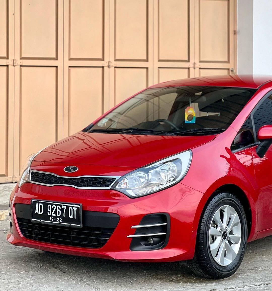 2017 Kia Rio  1.4L MT 2017 Kia Rio  1.4L MT