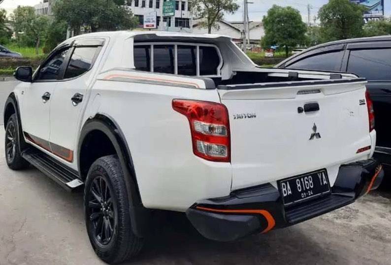 2019 Mitsubishi Strada TRITON 4X4 DC GLX MT 2019 Mitsubishi Strada TRITON 4X4 DC GLX MT