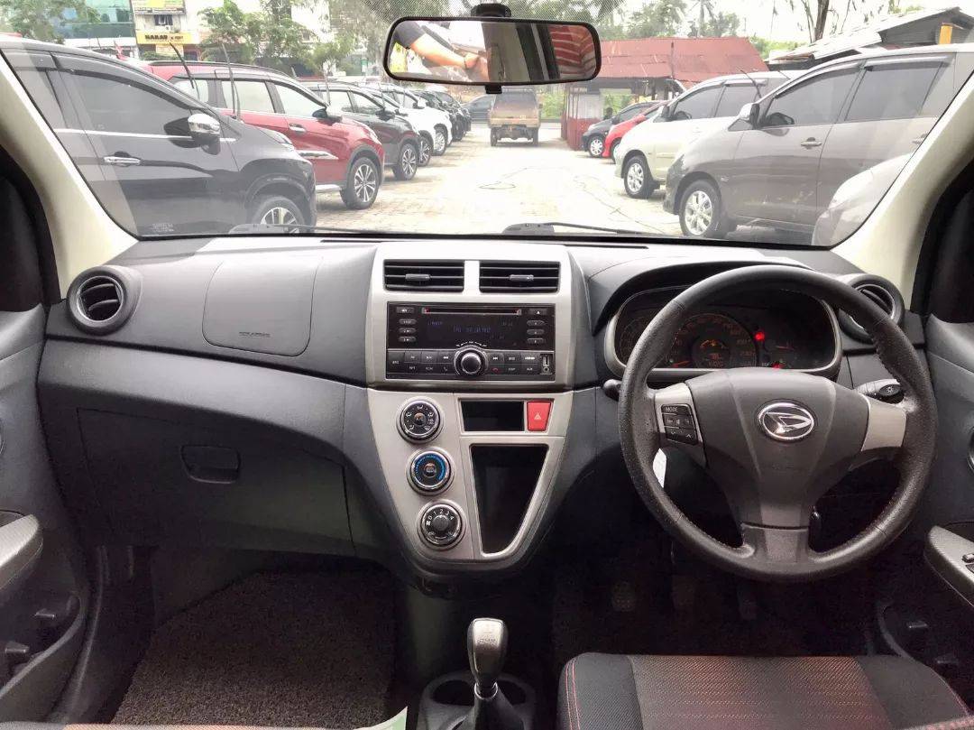 2016 Daihatsu Sirion 1.3L D AT MC SPORT 2016 Daihatsu Sirion 1.3L D AT MC SPORT