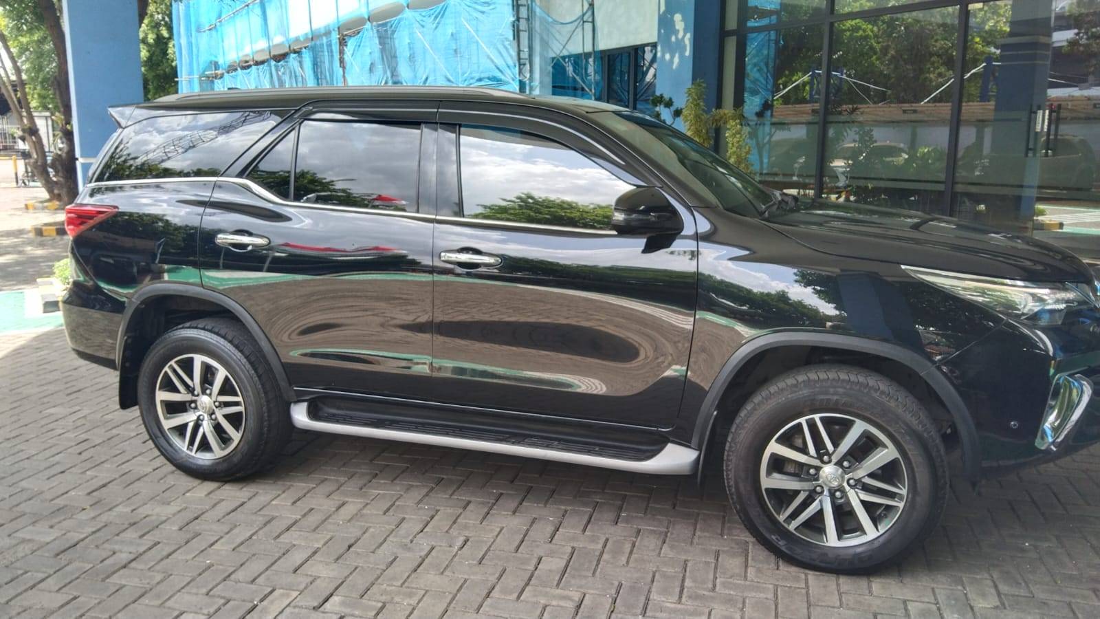 2019 Toyota Fortuner 2.4 VRZ AT 2019 Toyota Fortuner 2.4 VRZ AT