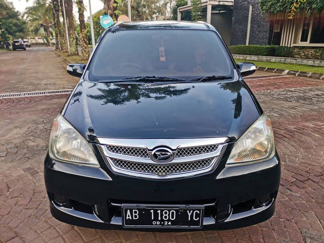 Second Hand 2010 Daihatsu Xenia  Xi DLX VVTi Second Hand 2010 Daihatsu Xenia  Xi DLX VVTi