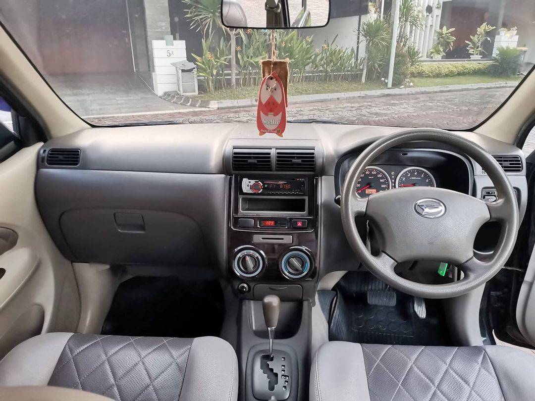 2010 Daihatsu Xenia  Xi DLX VVTi 2010 Daihatsu Xenia  Xi DLX VVTi