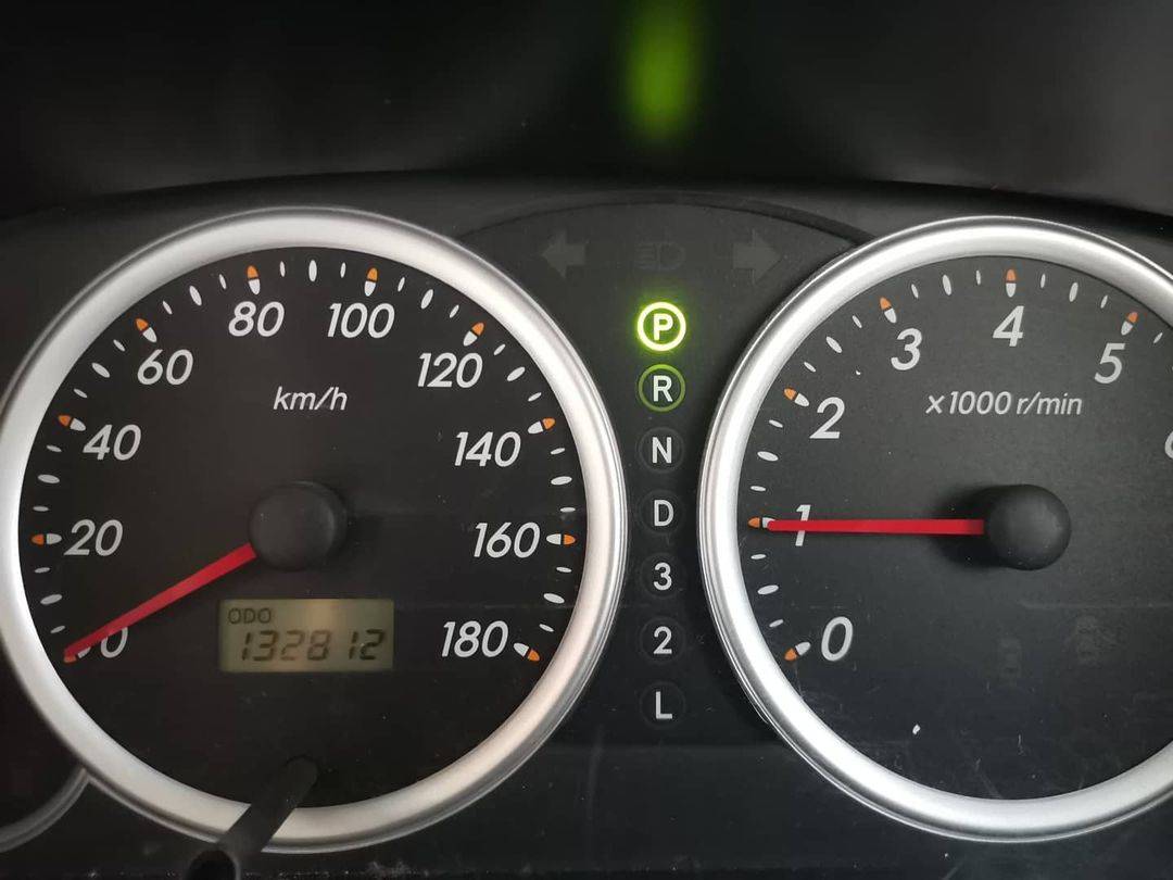 2010 Daihatsu Xenia  Xi DLX VVTi 2010 Daihatsu Xenia  Xi DLX VVTi