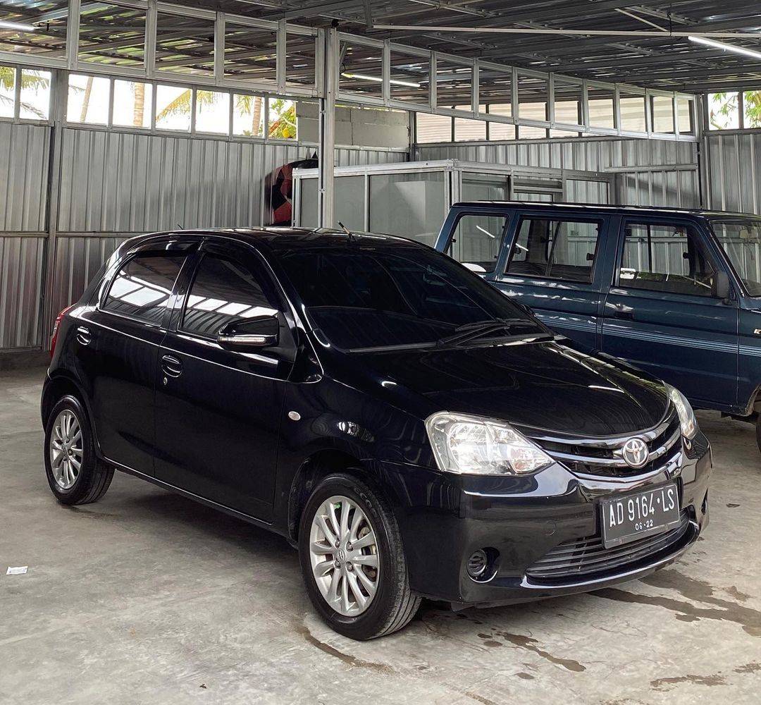 Second Hand 2013 Toyota Etios G MT Second Hand 2013 Toyota Etios G MT