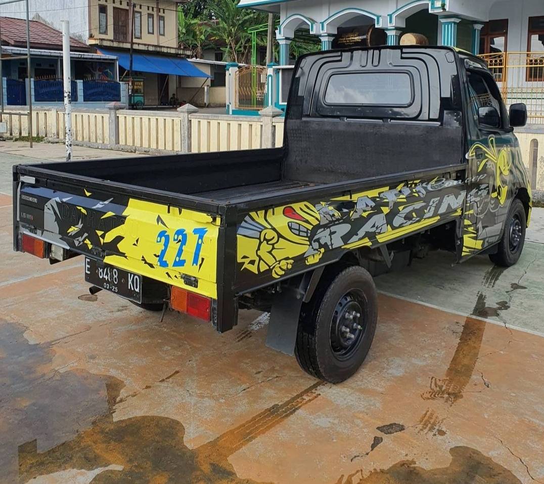 2015 Daihatsu Gran Max PU 3-Way Standar + PS + AC 1.5 MT 2015 Daihatsu Gran Max PU 3-Way Standar + PS + AC 1.5 MT