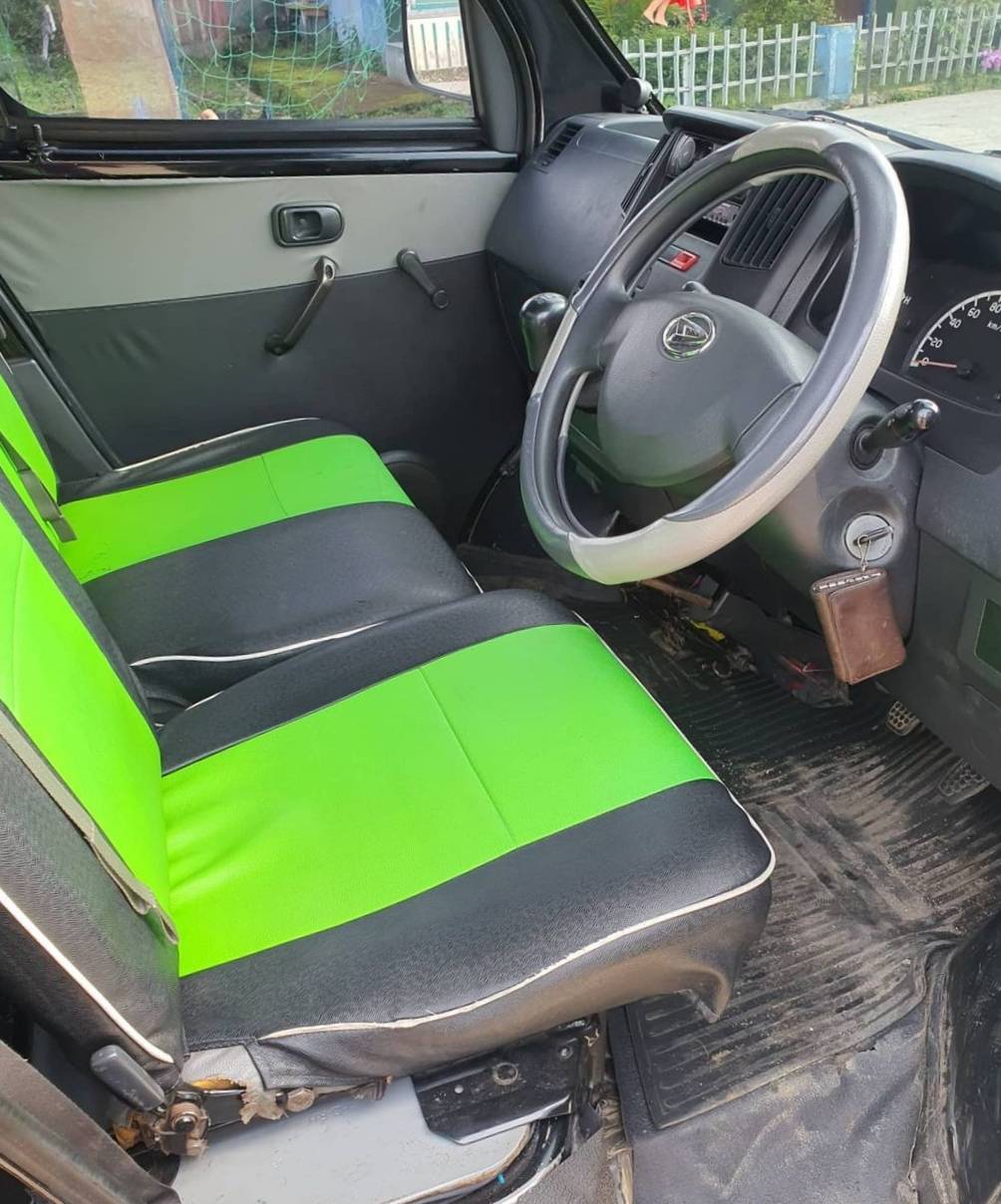 2015 Daihatsu Gran Max PU 3-Way Standar + PS + AC 1.5 MT 2015 Daihatsu Gran Max PU 3-Way Standar + PS + AC 1.5 MT