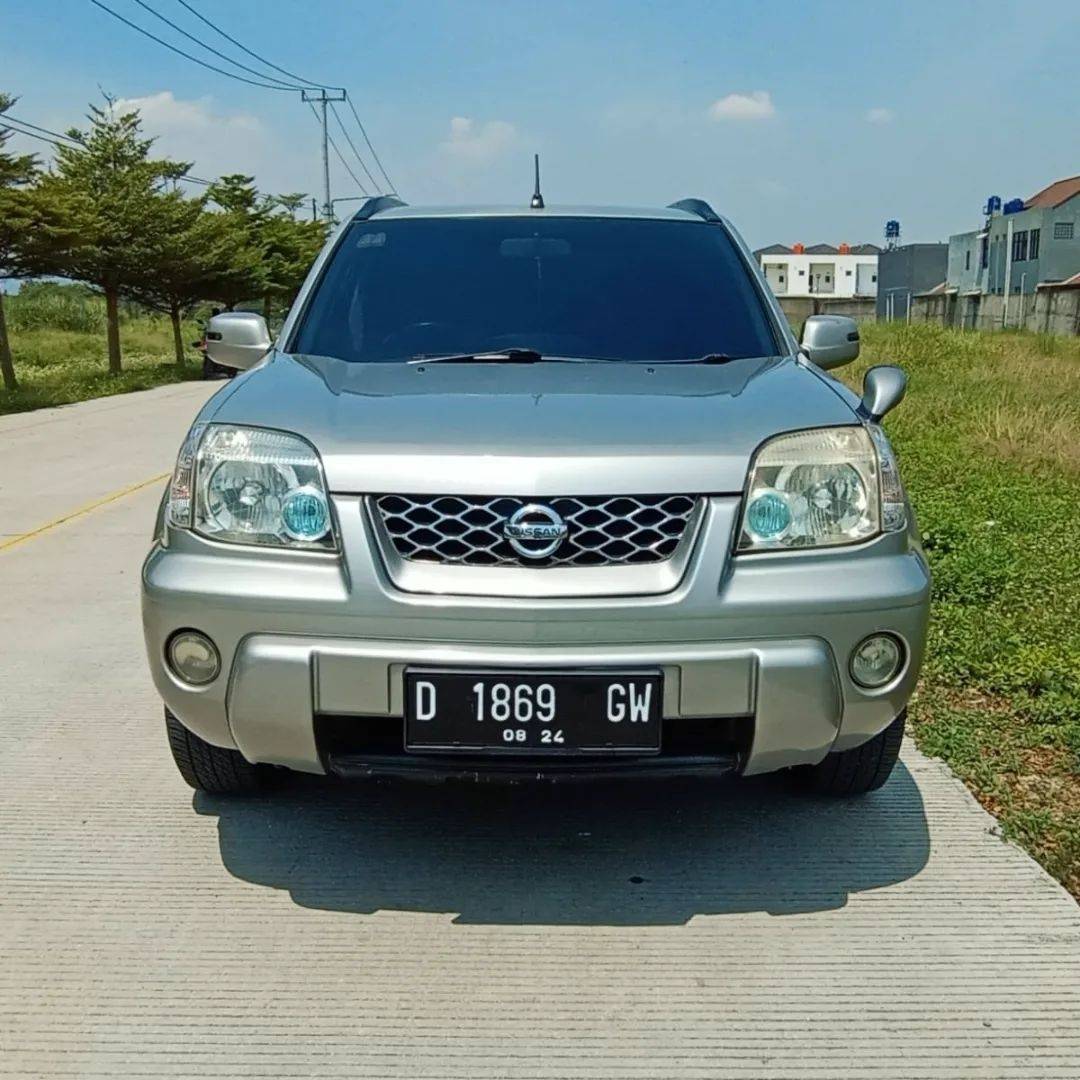 Second Hand 2004 Nissan X Trail STT 2.5L AT Second Hand 2004 Nissan X Trail STT 2.5L AT