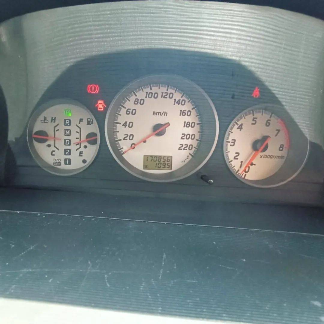 2004 Nissan X Trail STT 2.5L AT 2004 Nissan X Trail STT 2.5L AT