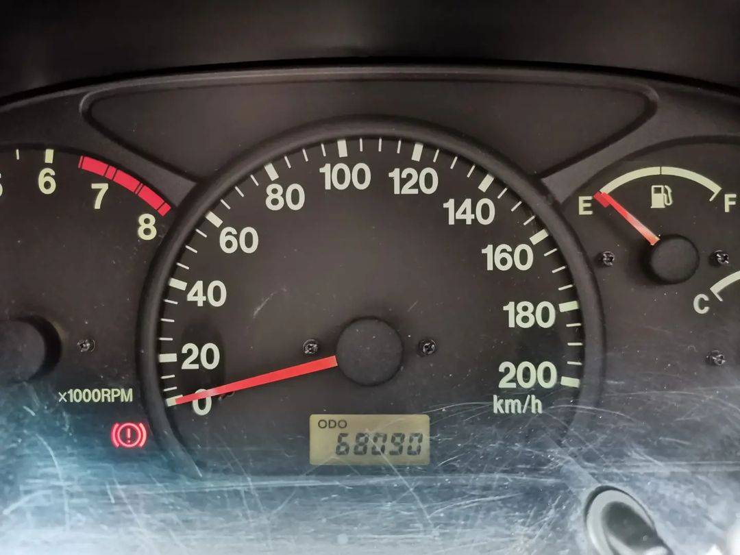 2001 Suzuki Escudo 2.0 M/T 2001 Suzuki Escudo 2.0 M/T