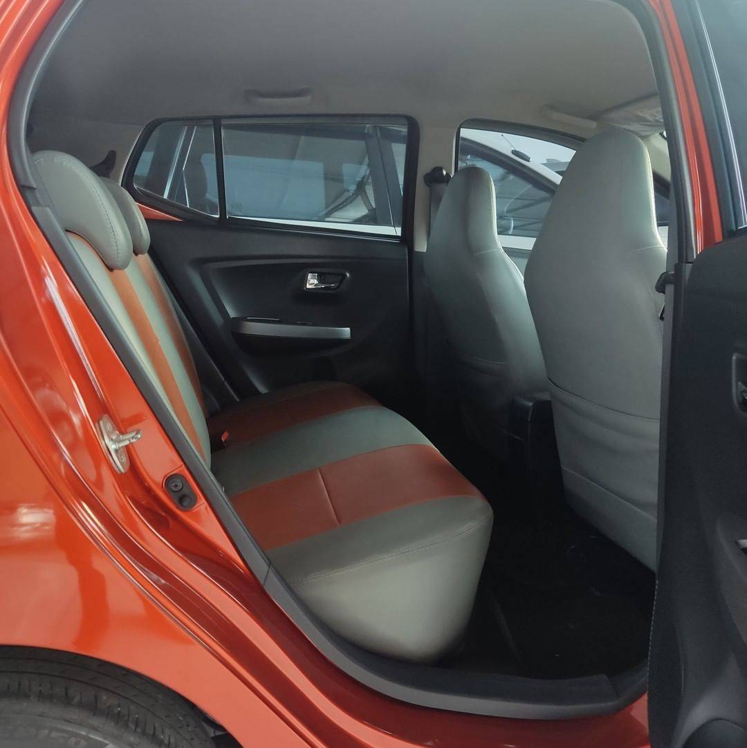 2017 Daihatsu Ayla 1.2L R MT ADS 2017 Daihatsu Ayla 1.2L R MT ADS