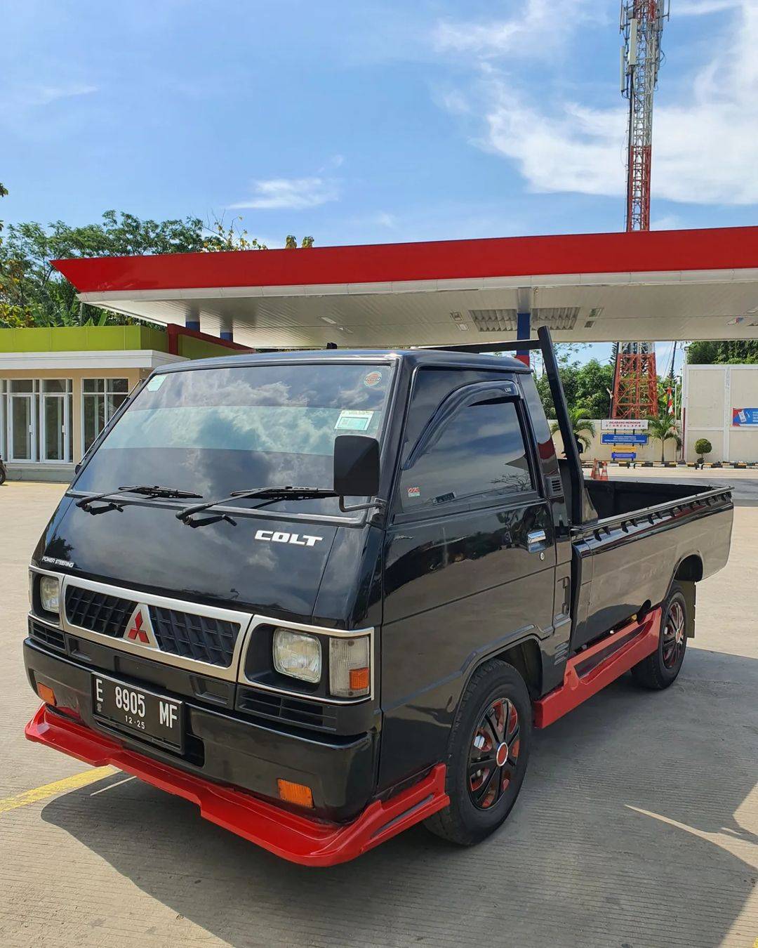 2015 Mitsubishi L300 Pickup Standard 2015 Mitsubishi L300 Pickup Standard