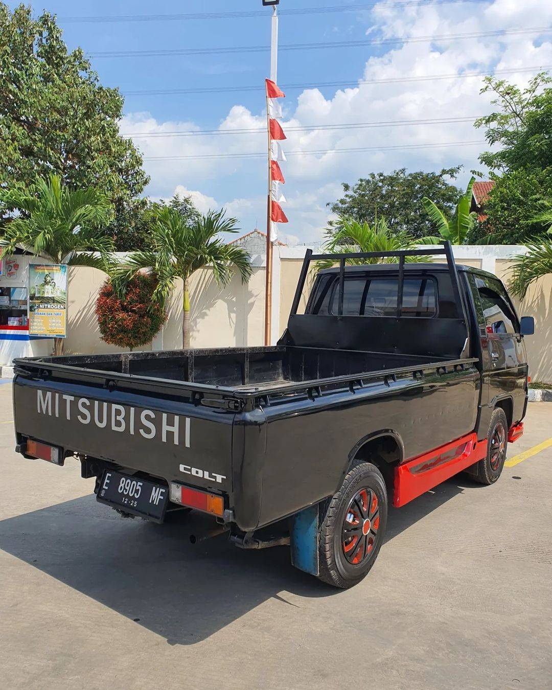 2015 Mitsubishi L300 Pickup Standard 2015 Mitsubishi L300 Pickup Standard