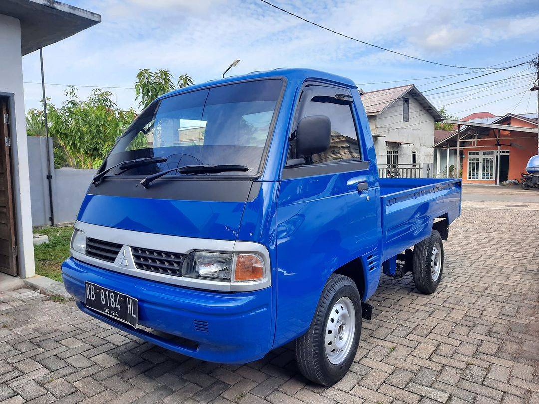 2008 Mitsubishi Colt T120 SS Standar 1.5L MT 2008 Mitsubishi Colt T120 SS Standar 1.5L MT