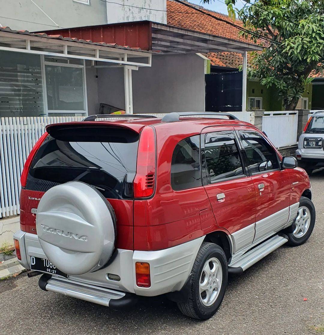 2003 Daihatsu Taruna 1.6 CSX M/T 2003 Daihatsu Taruna 1.6 CSX M/T