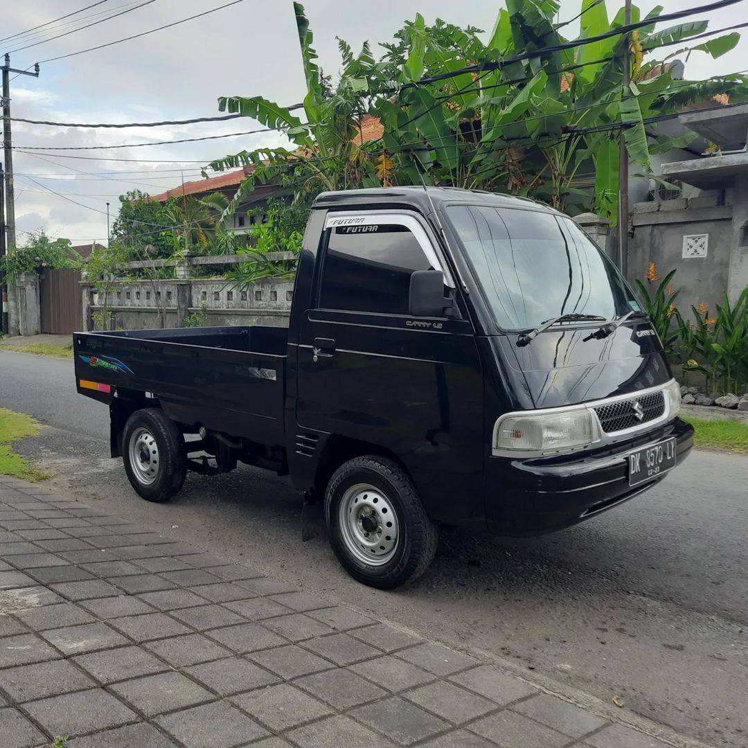 2012 Suzuki Futura 2012 Suzuki Futura