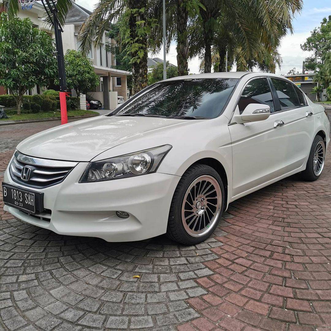 2012 Honda Accord VTI  2.3L AT 2012 Honda Accord VTI  2.3L AT