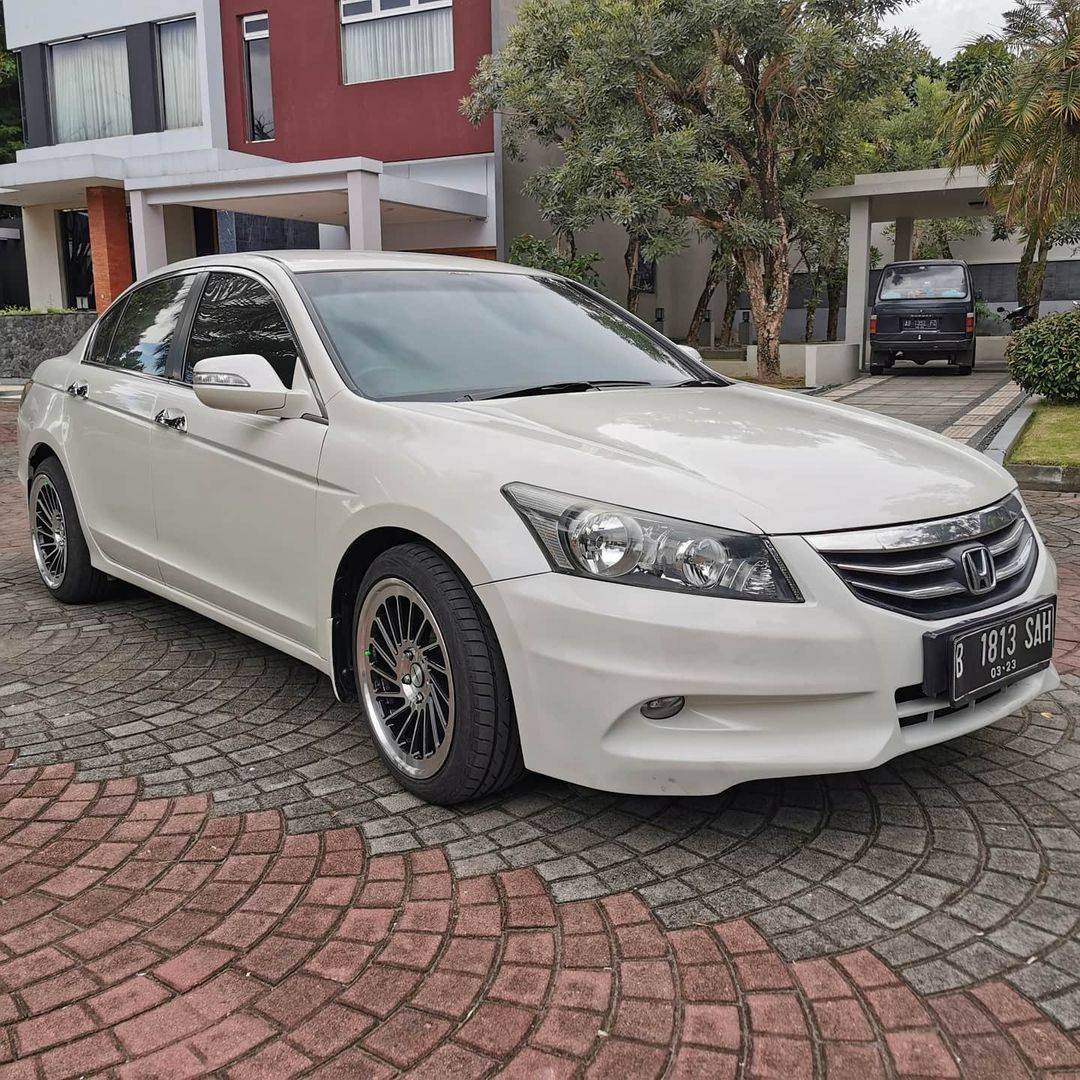 2012 Honda Accord VTI  2.3L AT 2012 Honda Accord VTI  2.3L AT