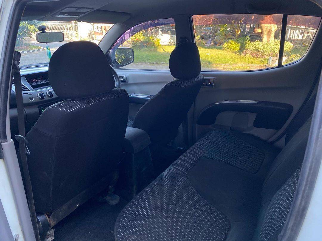 2012 Mitsubishi Strada Triton SINGLE CABIN GLX 2.5 PU 2012 Mitsubishi Strada Triton SINGLE CABIN GLX 2.5 PU