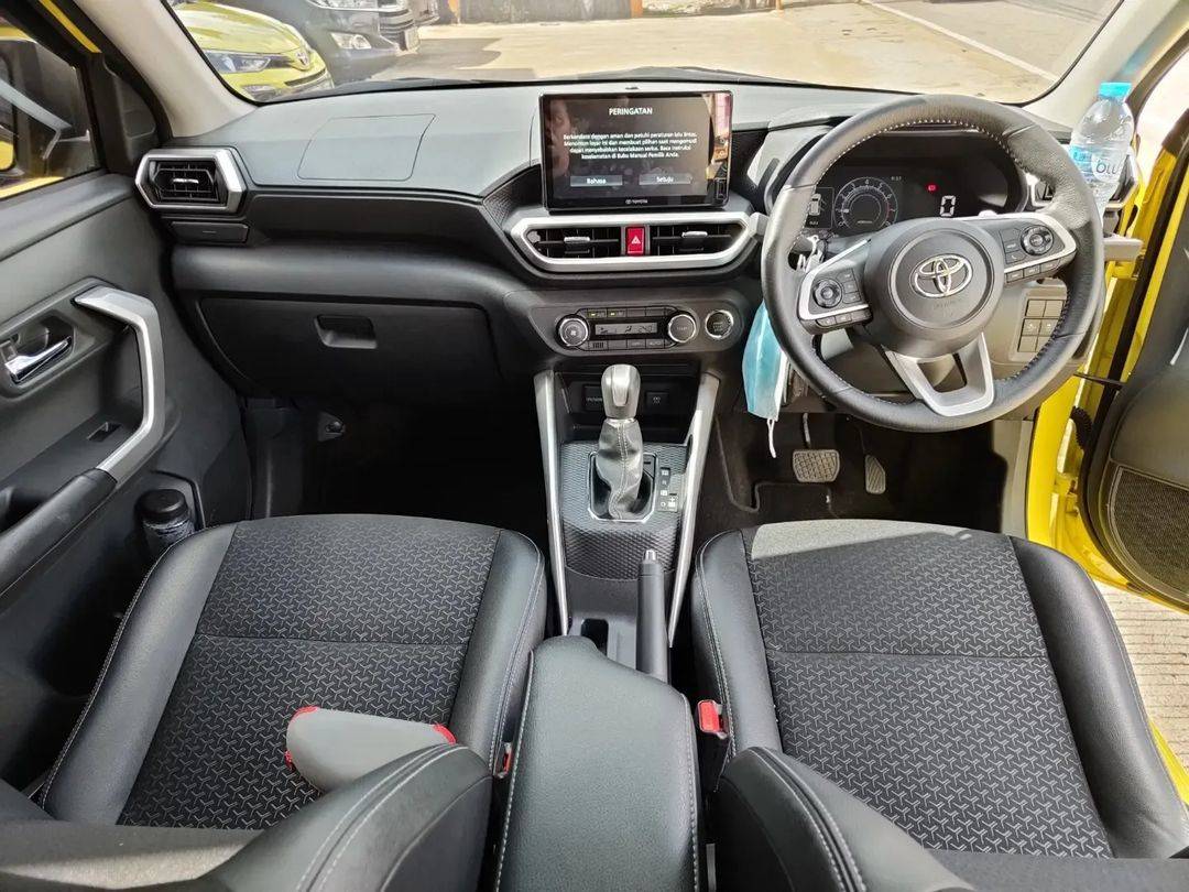 2021 Toyota Raize 1.0 Turbo GR Sport CVT TSS 2021 Toyota Raize 1.0 Turbo GR Sport CVT TSS