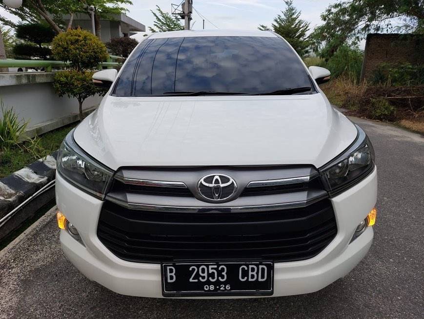 Second Hand 2016 Toyota Kijang Innova 2.0L V AT Second Hand 2016 Toyota Kijang Innova 2.0L V AT
