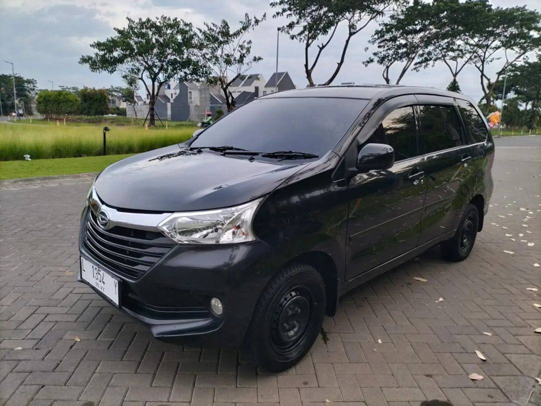 2017 Daihatsu Xenia 1.3 R MT 2017 Daihatsu Xenia 1.3 R MT