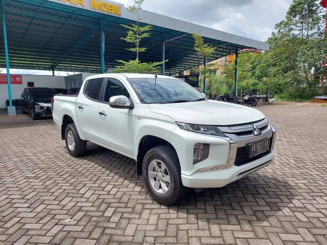 2020 Mitsubishi Triton  GLS MT Double Cab 4WD 2020 Mitsubishi Triton  GLS MT Double Cab 4WD