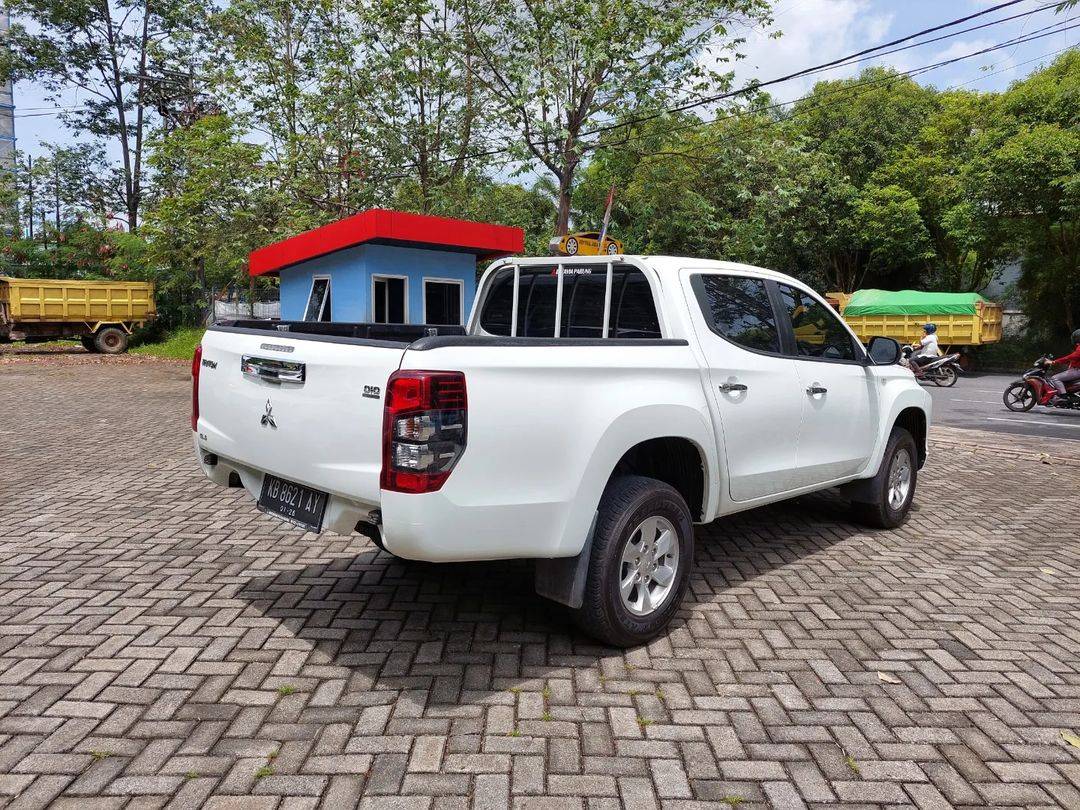 2020 Mitsubishi Triton  GLS MT Double Cab 4WD 2020 Mitsubishi Triton  GLS MT Double Cab 4WD