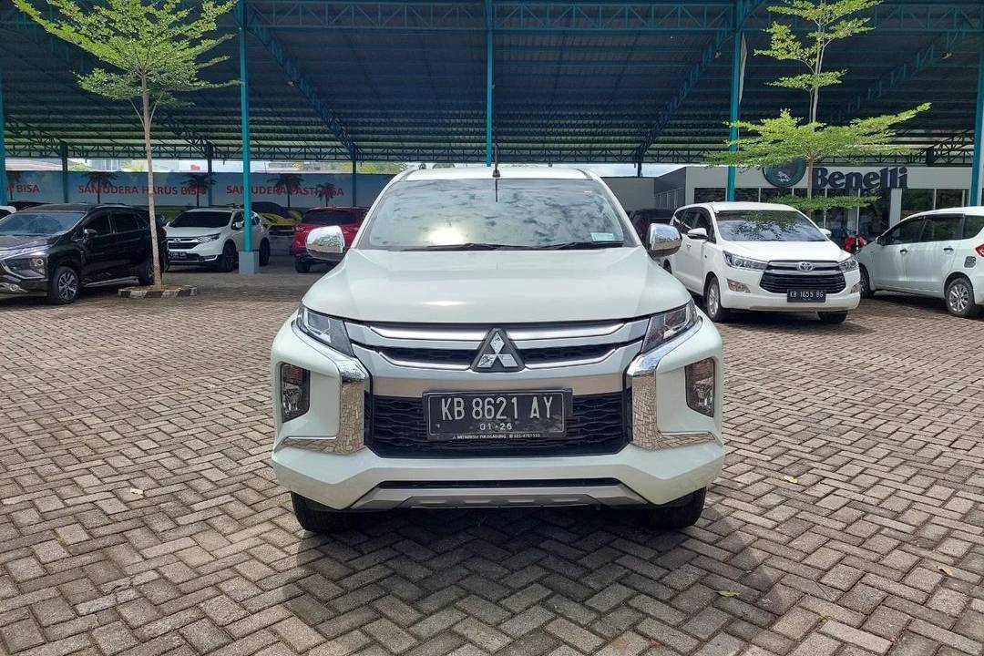 Second Hand 2020 Mitsubishi Triton  GLS MT Double Cab 4WD Second Hand 2020 Mitsubishi Triton  GLS MT Double Cab 4WD