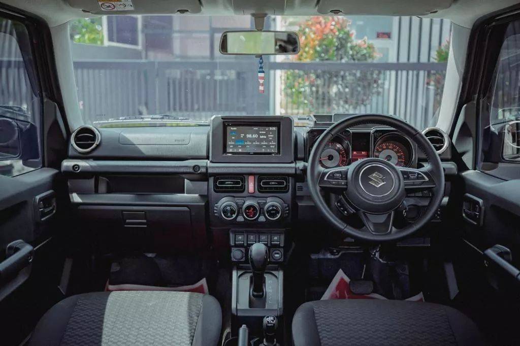 2021 Suzuki Jimny 5 Door Single Tone AT 2021 Suzuki Jimny 5 Door Single Tone AT