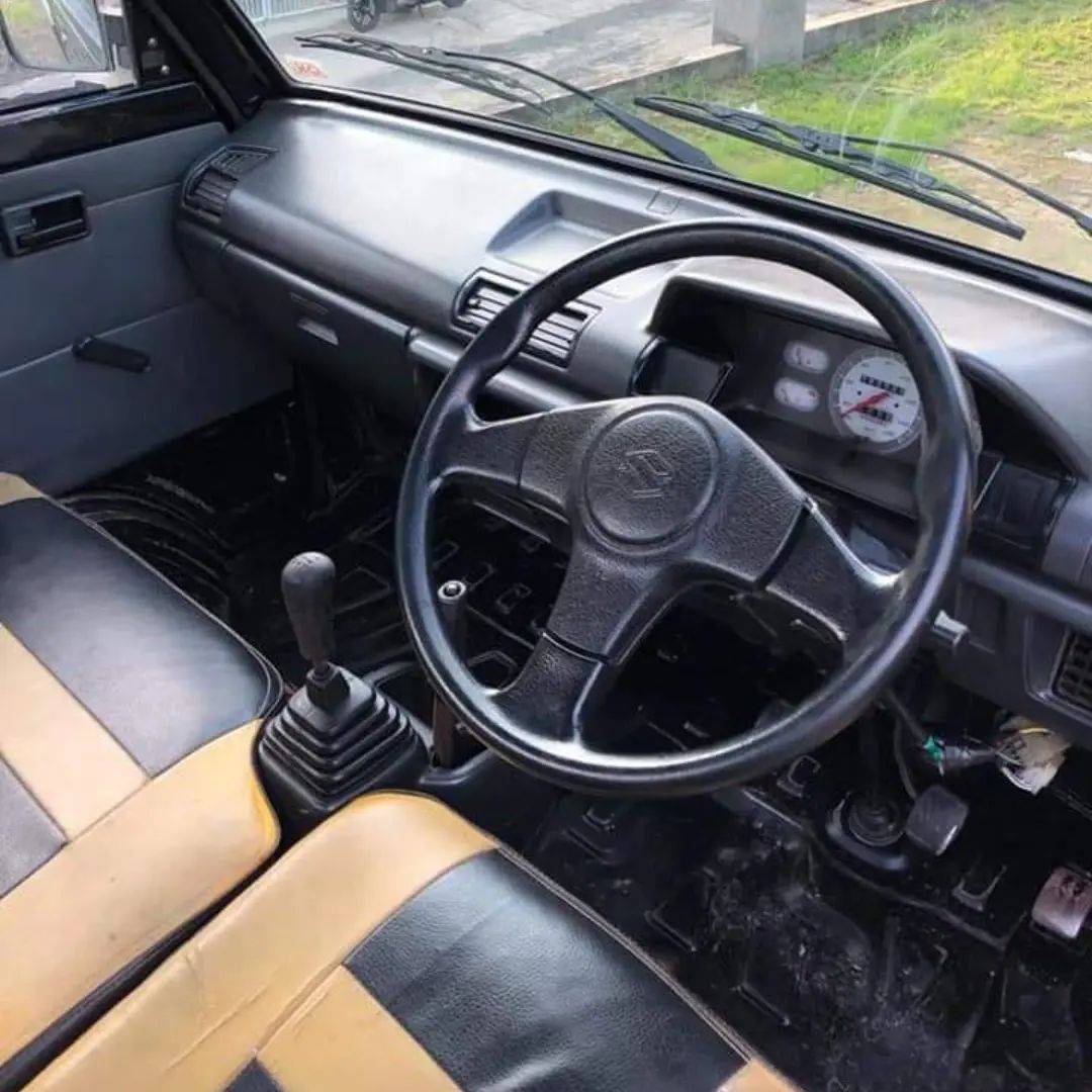 2011 Suzuki Carry 1.0 Standar PU 2011 Suzuki Carry 1.0 Standar PU