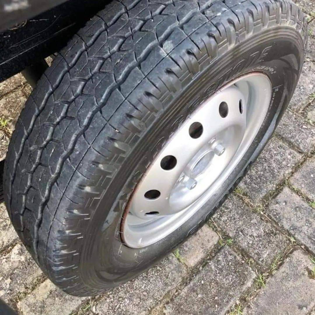 2011 Suzuki Carry 1.0 Standar PU 2011 Suzuki Carry 1.0 Standar PU