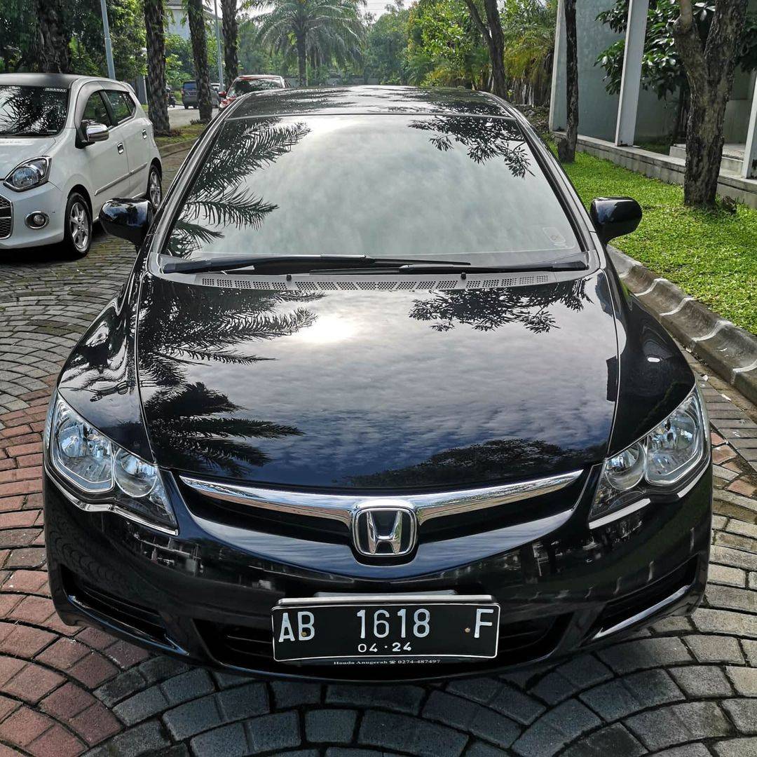 Second Hand 2008 Honda Civic I-VTEC 1.8L MT Second Hand 2008 Honda Civic I-VTEC 1.8L MT