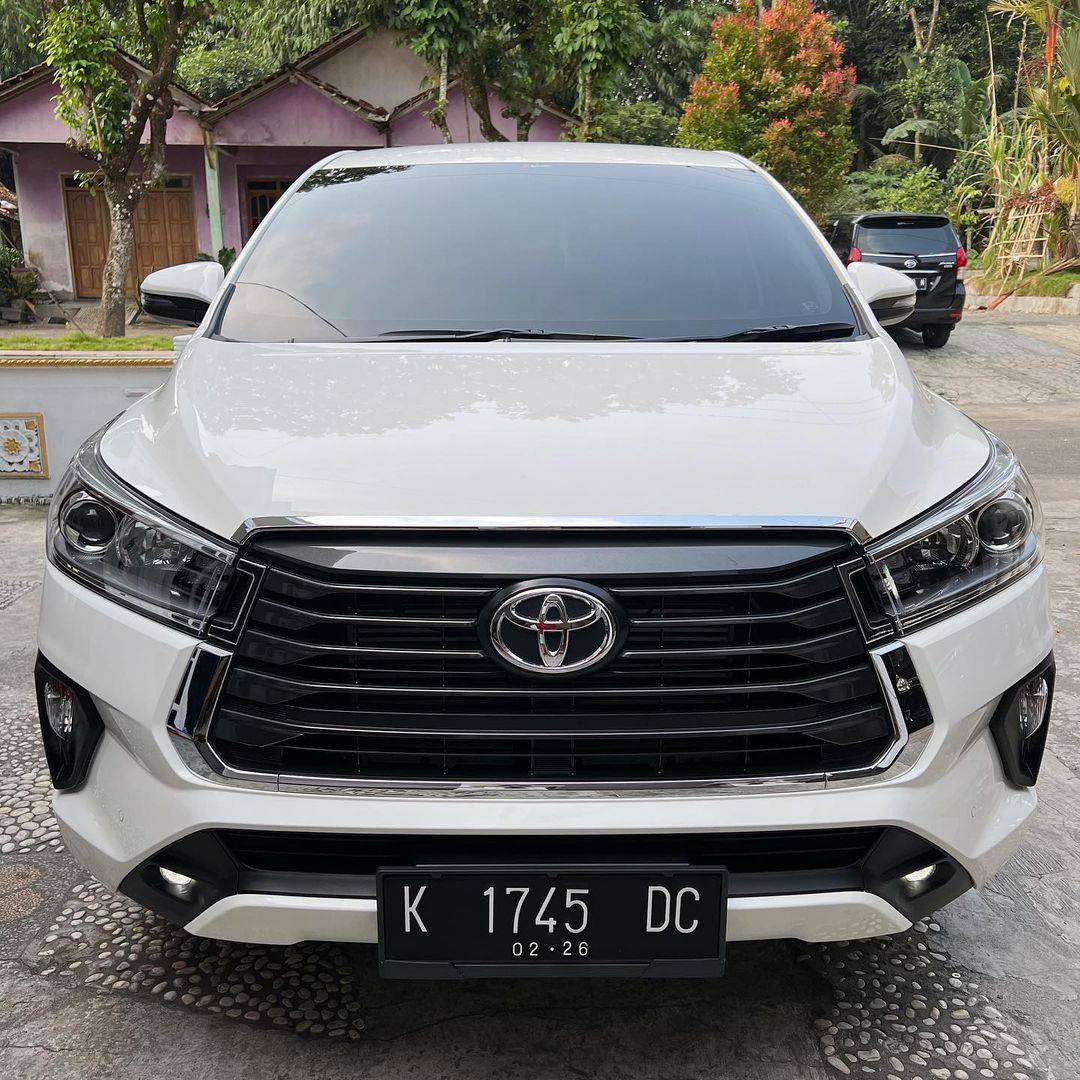 2021 Toyota Kijang Innova REBORN 2.4 Q AT DIESEL VENTURER Bekas