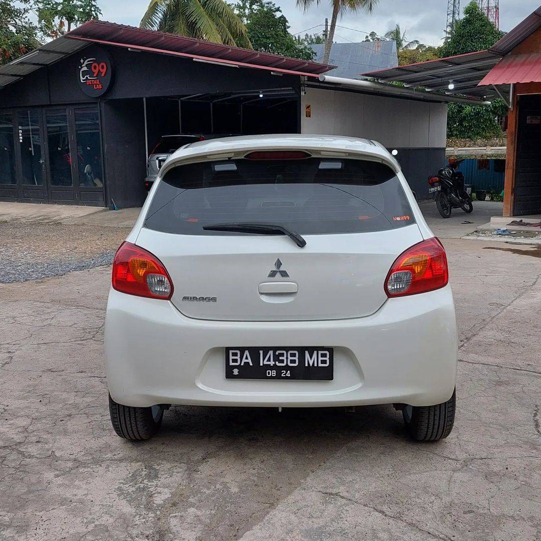 2014 Mitsubishi Mirage GLS 2014 Mitsubishi Mirage GLS