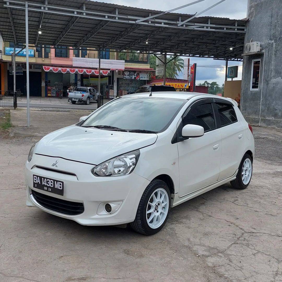 2014 Mitsubishi Mirage GLS 2014 Mitsubishi Mirage GLS