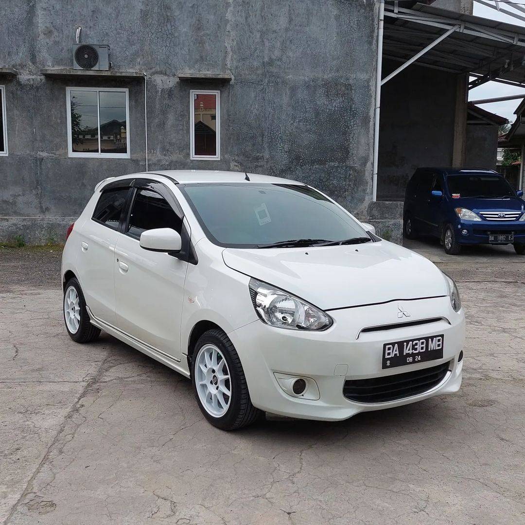 2014 Mitsubishi Mirage GLS 2014 Mitsubishi Mirage GLS