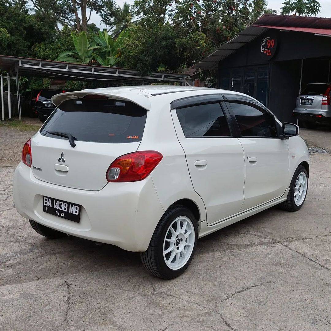 2014 Mitsubishi Mirage GLS 2014 Mitsubishi Mirage GLS