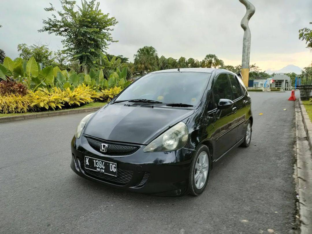 2007 Honda Jazz I-DSI 1.5L MT Bekas 2007 Honda Jazz I-DSI 1.5L MT Bekas
