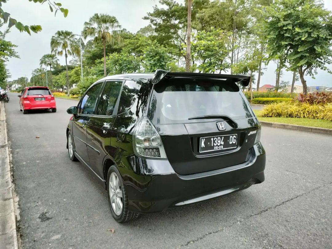 2007 Honda Jazz I-DSI 1.5L MT 2007 Honda Jazz I-DSI 1.5L MT