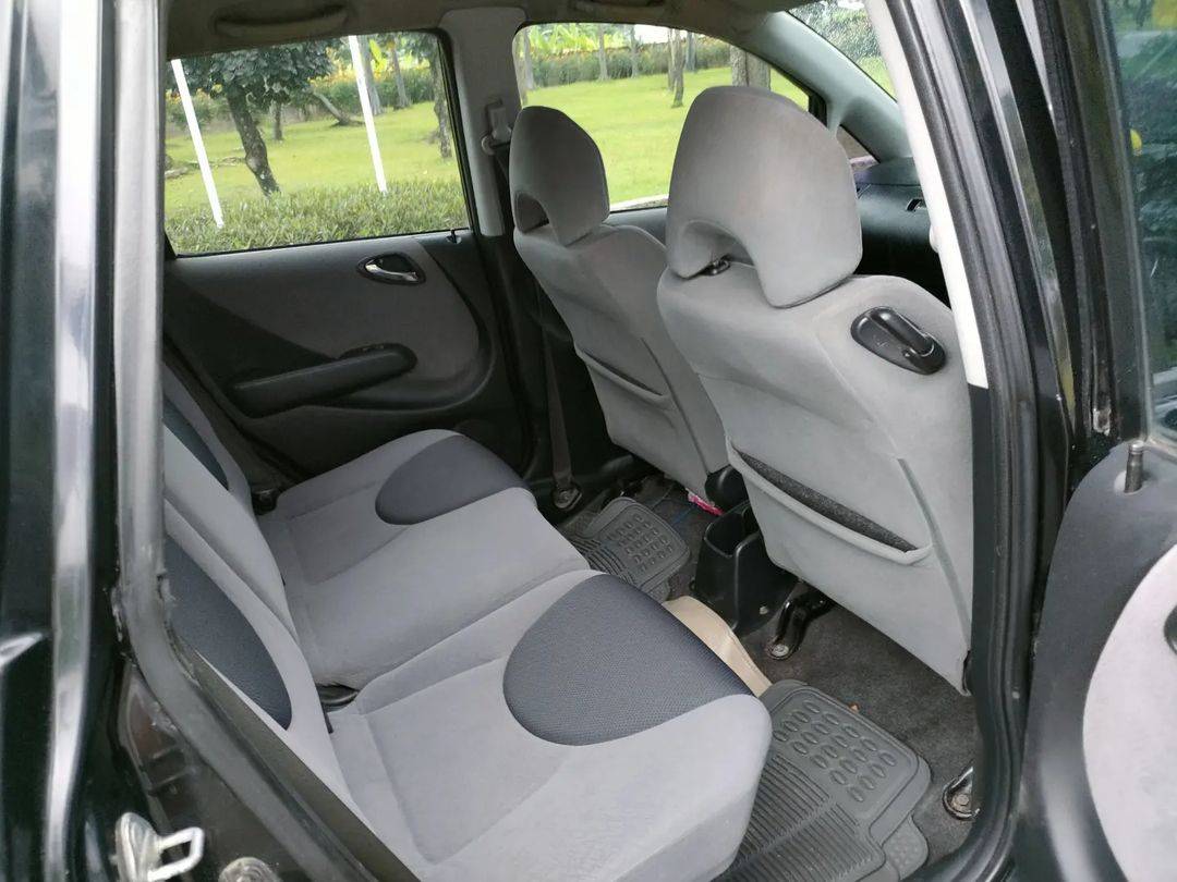 2007 Honda Jazz I-DSI 1.5L MT 2007 Honda Jazz I-DSI 1.5L MT