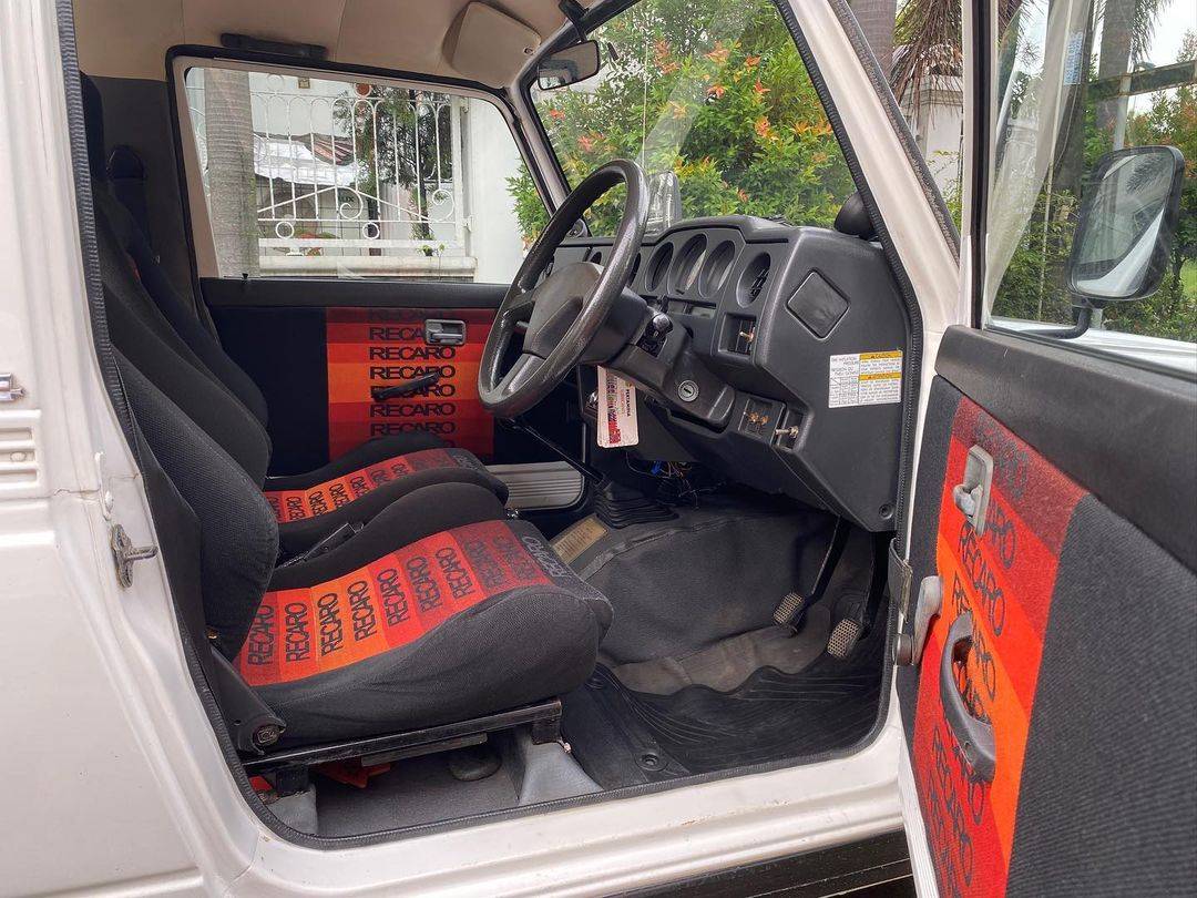 2004 Suzuki Jimny Single Tone MT 2004 Suzuki Jimny Single Tone MT