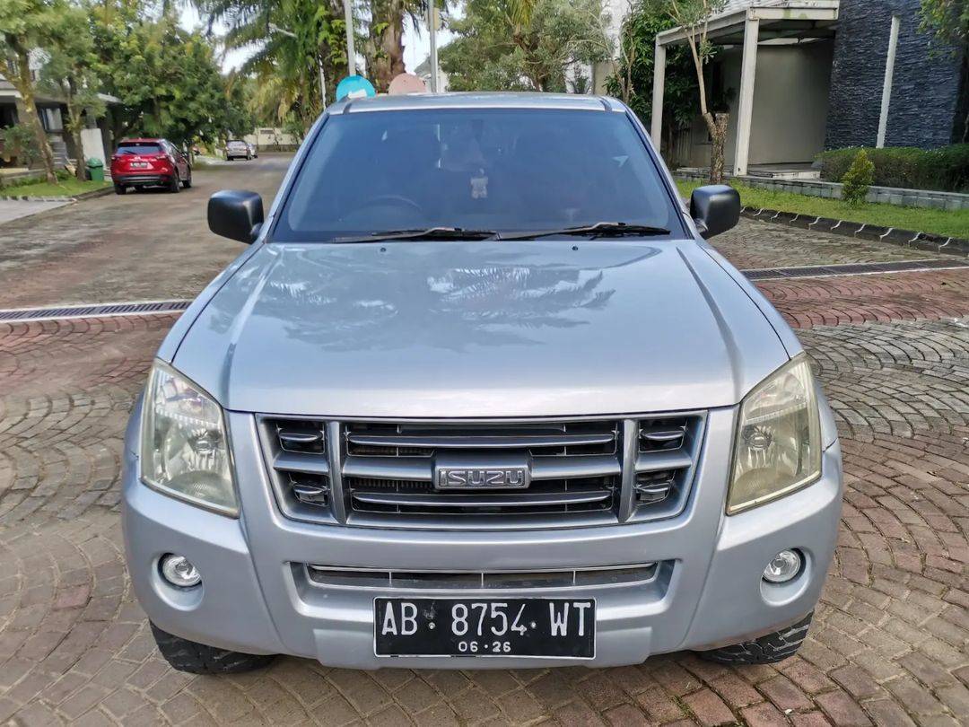 2013 Isuzu D Max DC MT Bekas 2013 Isuzu D Max DC MT Bekas