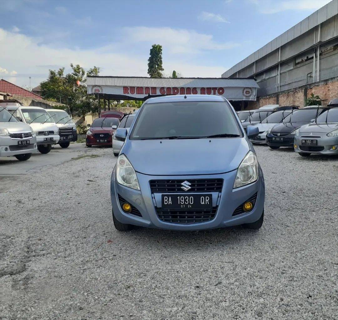 2014 Suzuki Splash Bekas 2014 Suzuki Splash Bekas