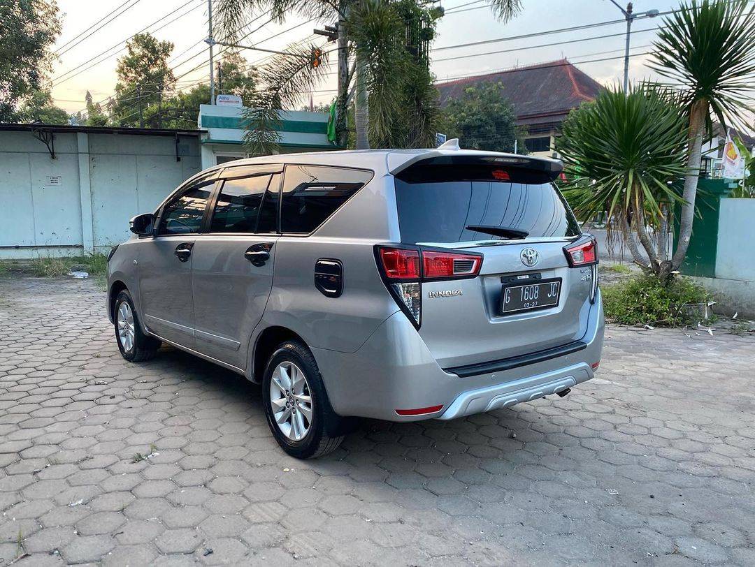 2017 Toyota Kijang Innova 2017 Toyota Kijang Innova