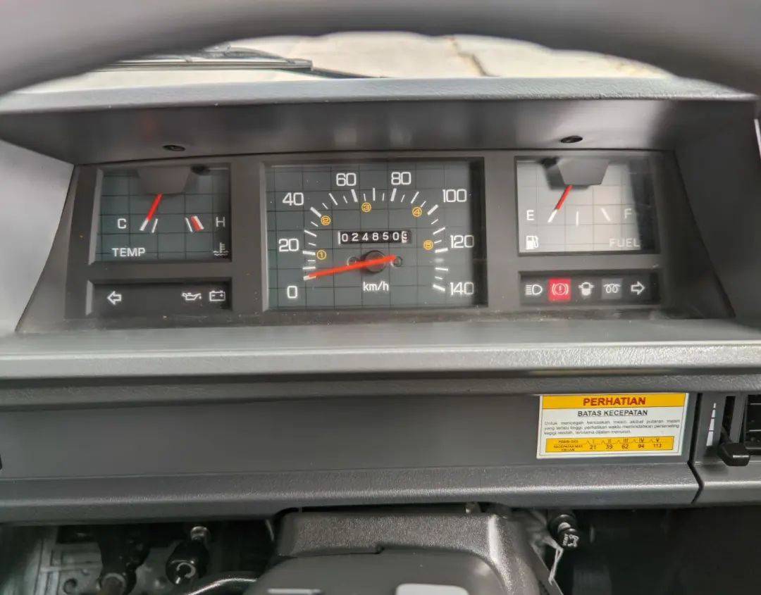 2020 Mitsubishi Colt L300 2020 Mitsubishi Colt L300